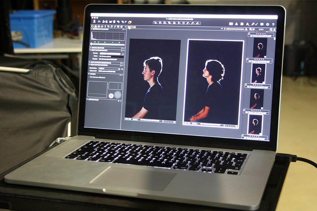 Student using Adobe Lightroom