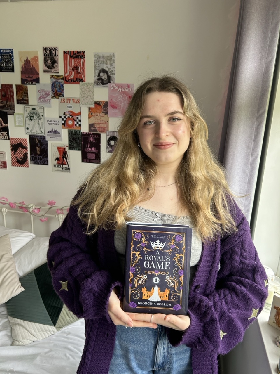 Georgina with her book A Royals Game on its publishing day 28524