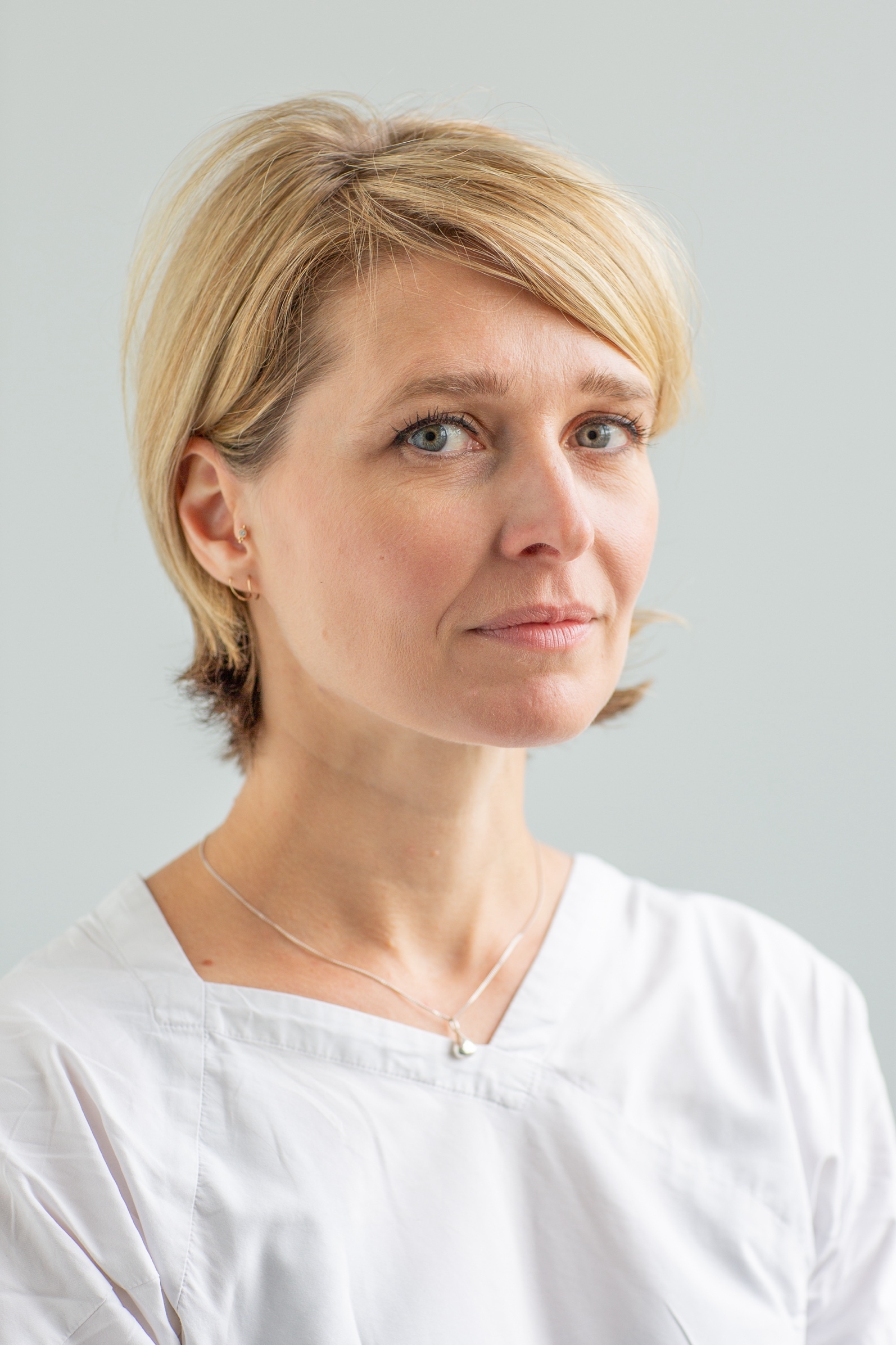 J Anyan headshot