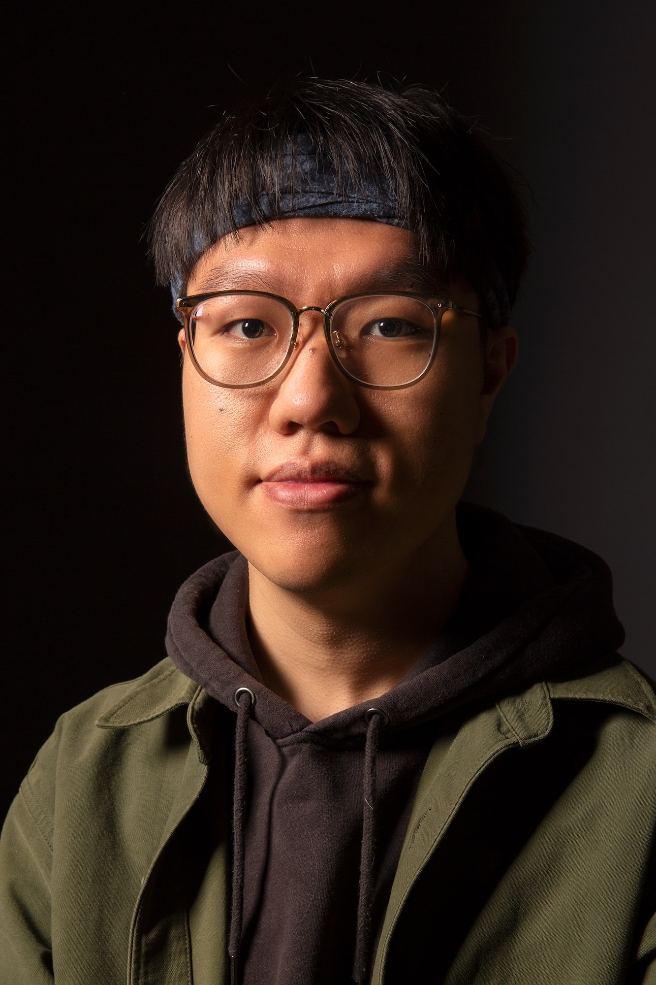 Headshot of J Li