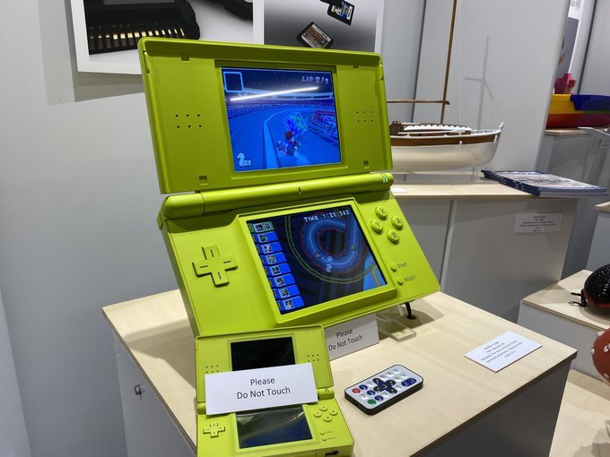A large-scale model of a Nintendo DS on display at New Blades 2023.