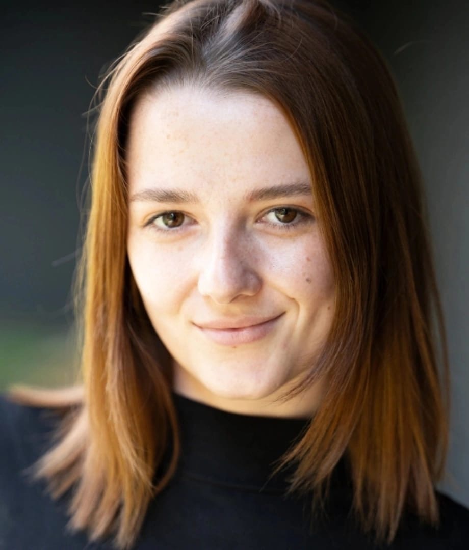Headshot for R Mckinnon