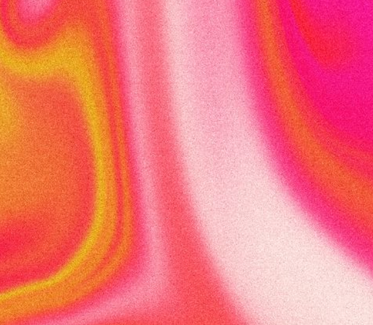 gradient of pinks, oranges and red