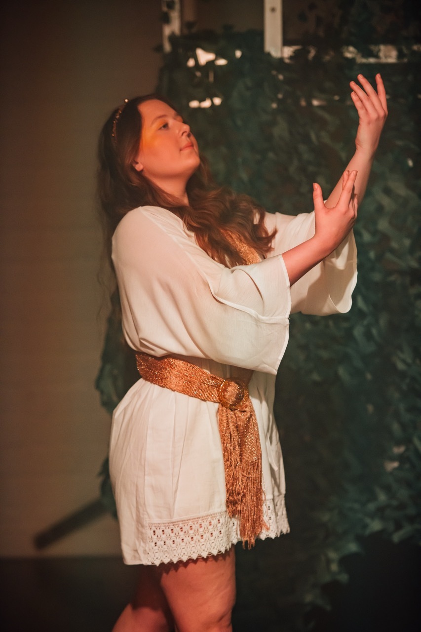 This still has been taken during the performance of ‘Body Scapes’. Jemma looks so ethereal in her gold sash and white linen clothes.