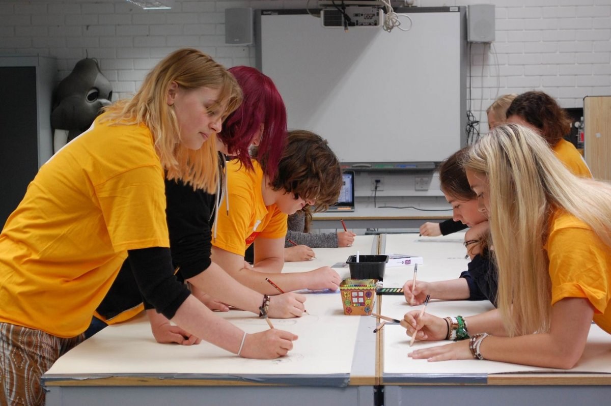 Summer School students working together