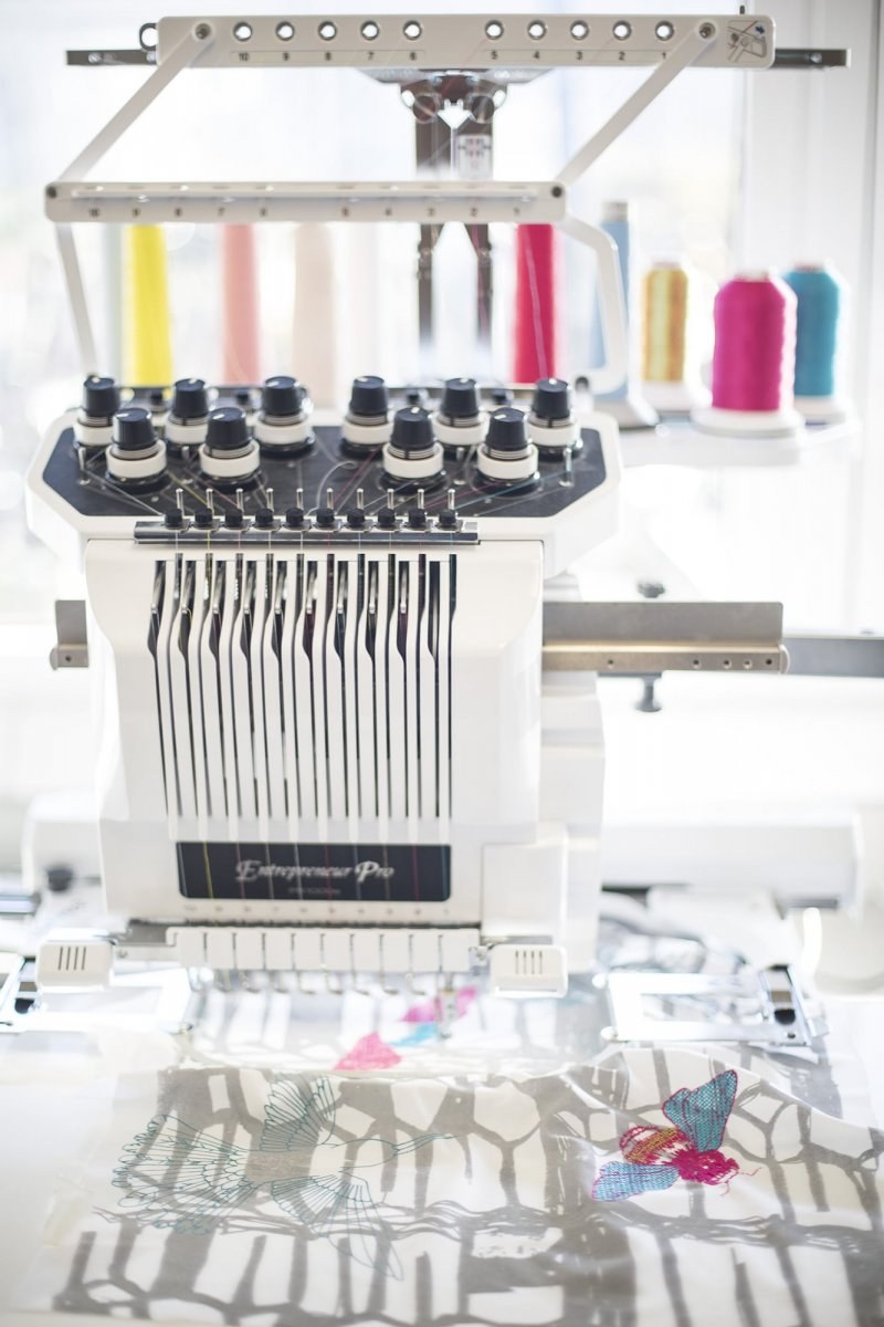 Textiles sewing machine