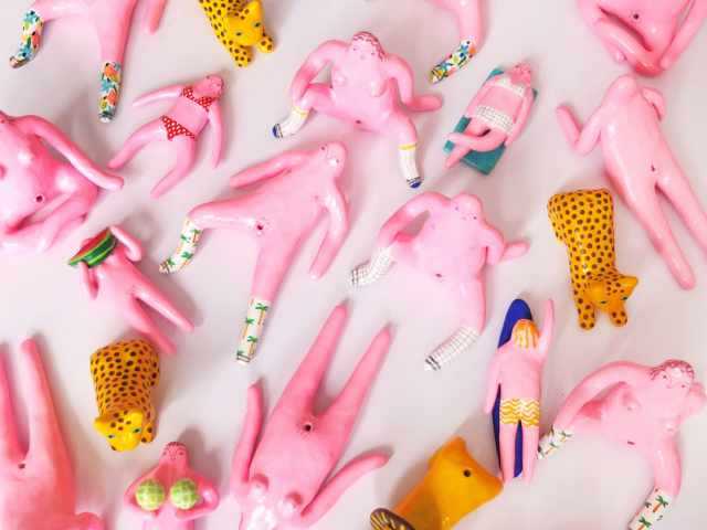 Figures of naked people