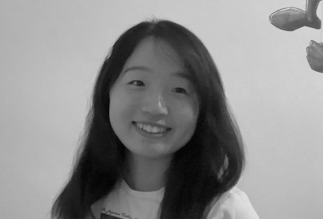 B&W photo of Shiori Asami