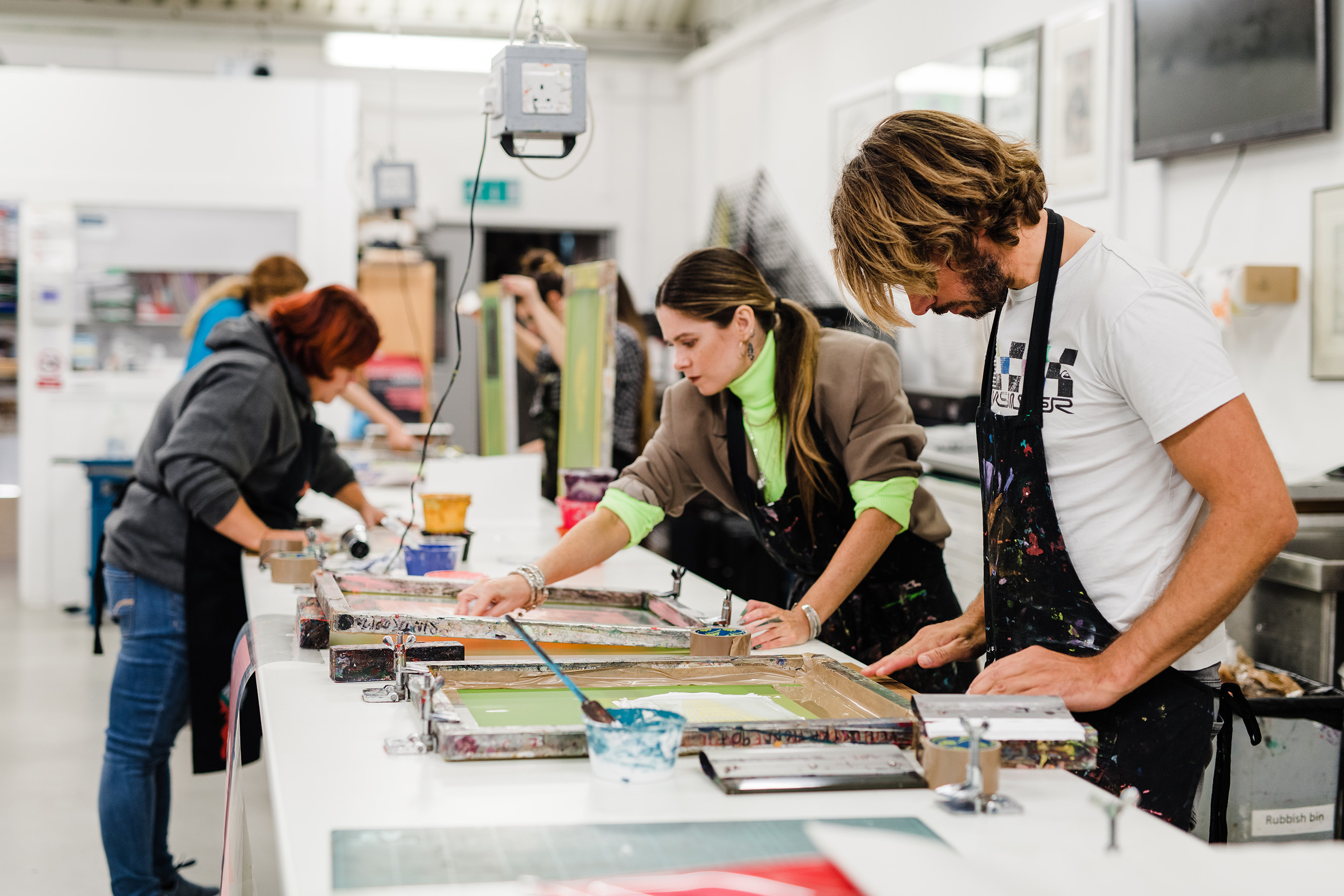 Students screenprinting