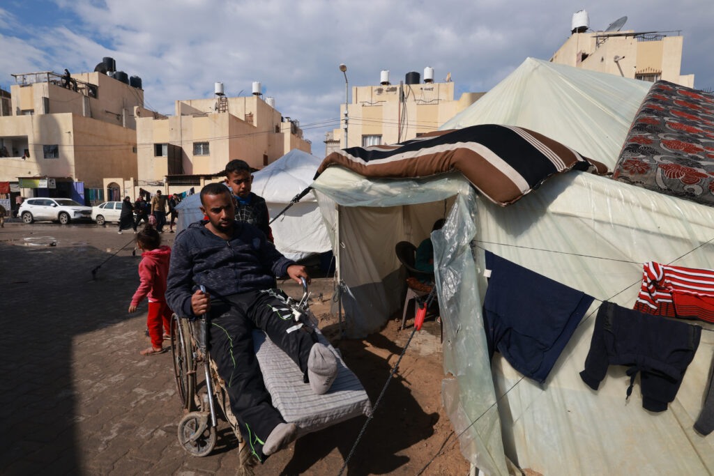 MSB186417 High man in wheelchair 1 1024x683