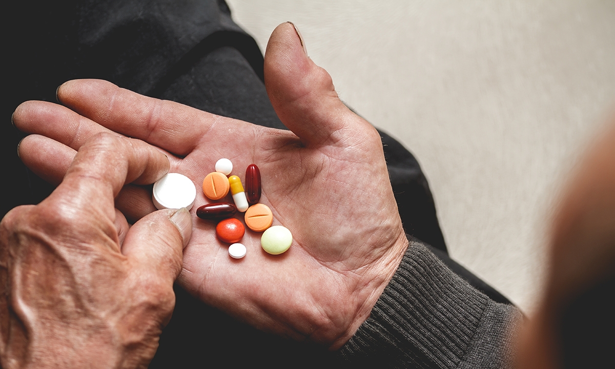 End silence on old age depression - Featured Image