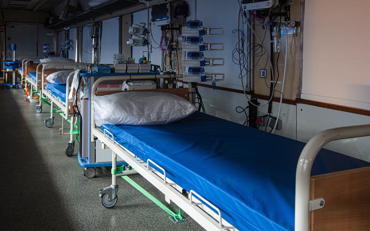 Health care workers in conflict zones must be protected - Featured Image