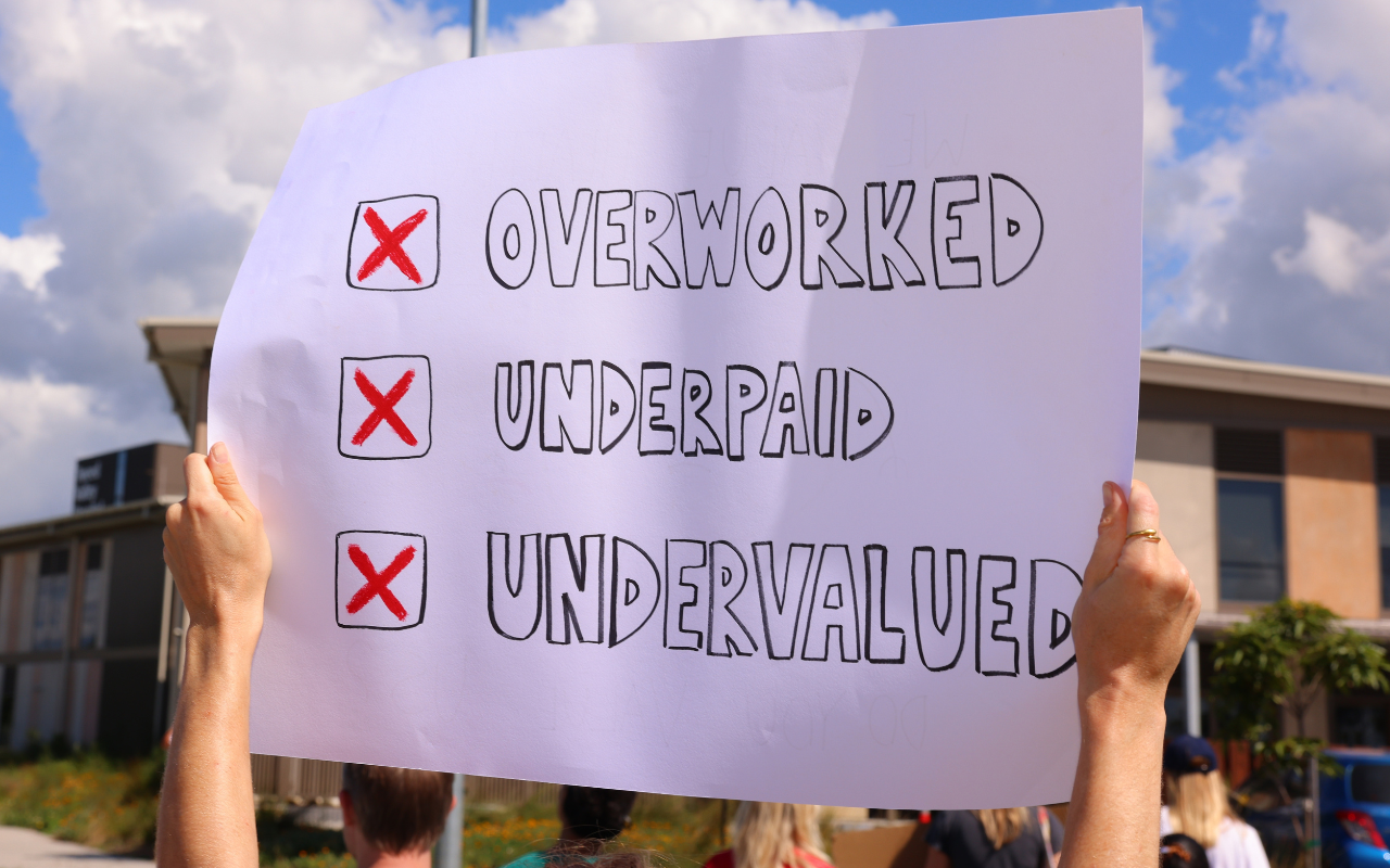 NSW doctors strike over wages and conditions - Featured Image