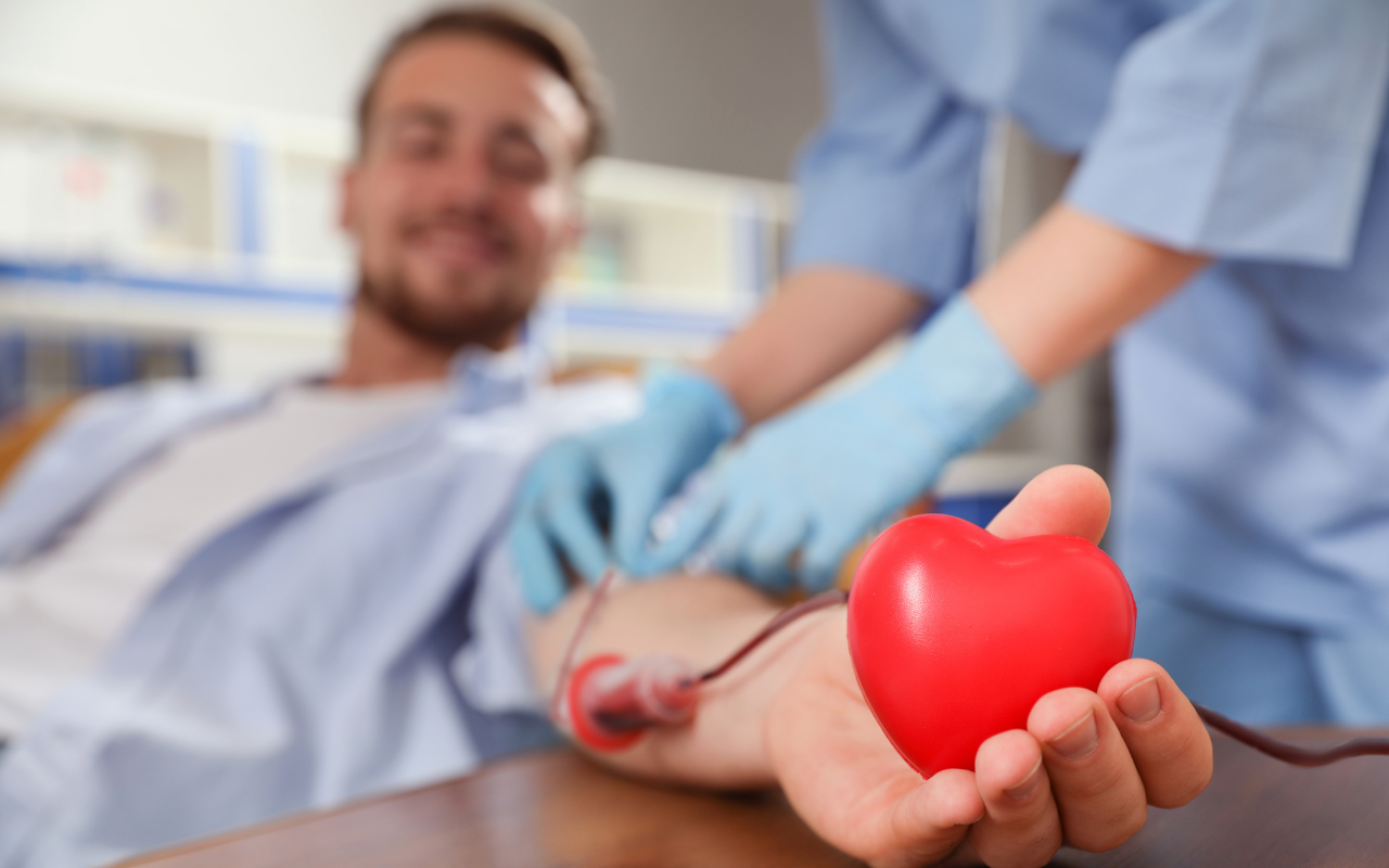 Gay and bisexual men will soon be able to donate blood and plasma - Featured Image