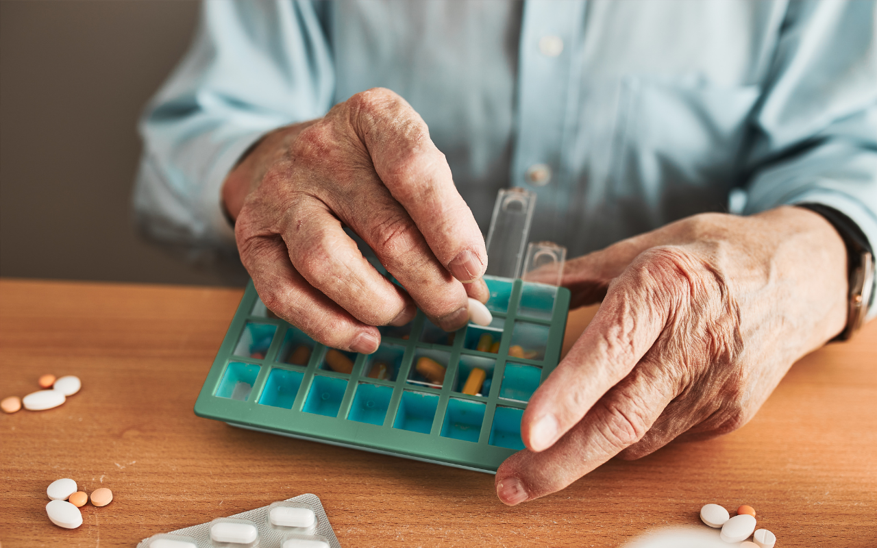 Older Australians collect an average of 31 PBS scripts a year – new research - Featured Image