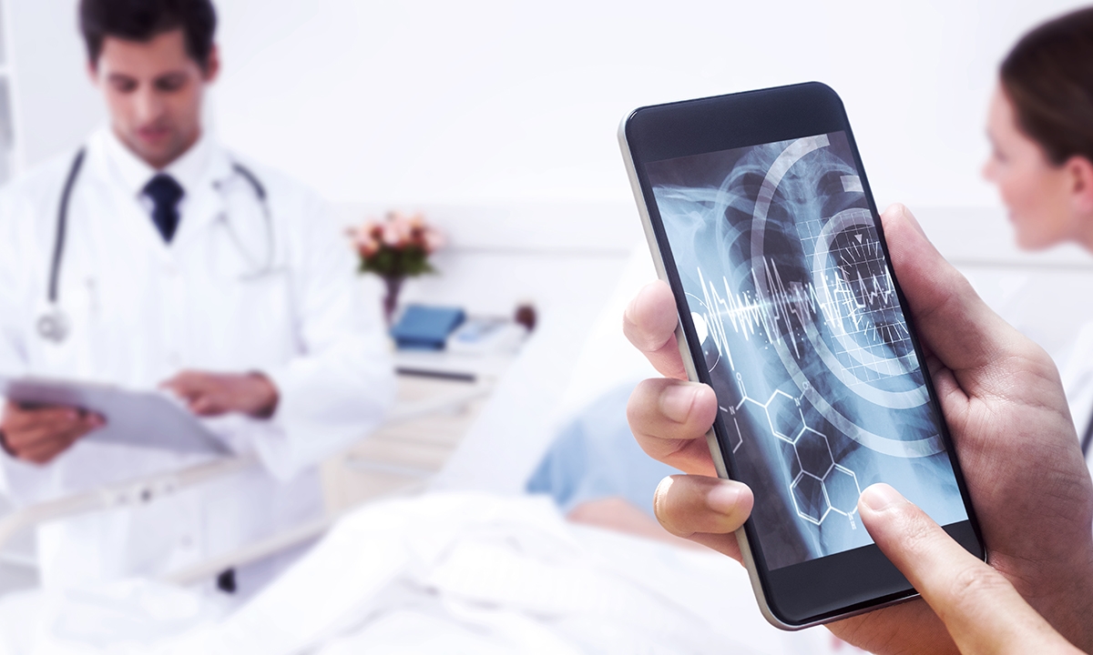 Medical pics on personal devices a “privacy time bomb” - Featured Image