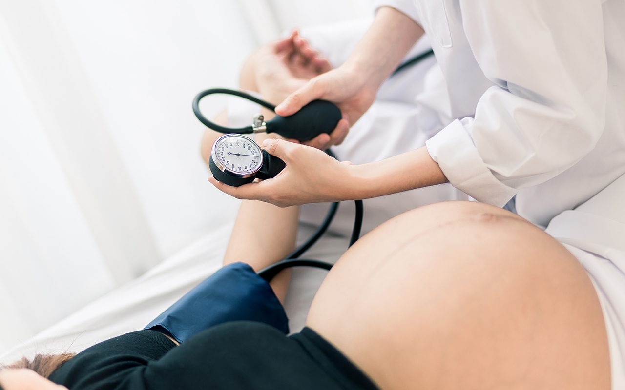 Preeclampsia signs symptoms and screening 979