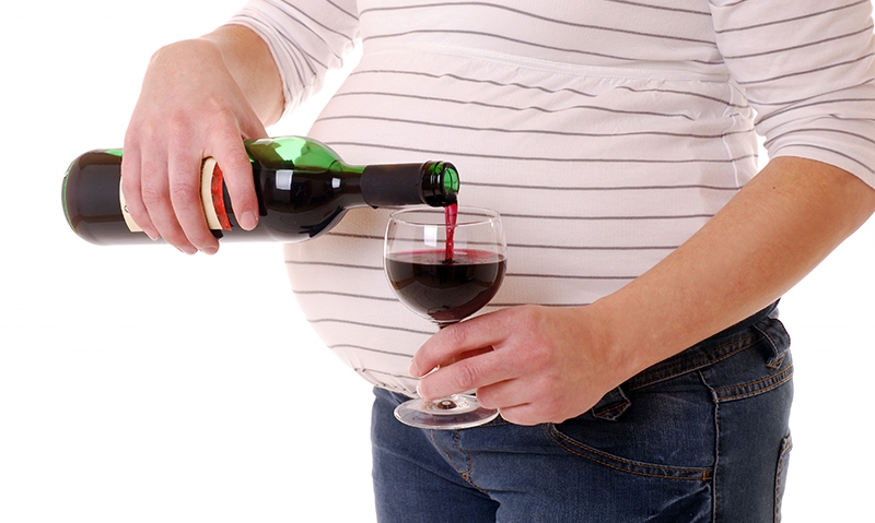 Alcohol and pregnancy: asking the tough questions - Featured Image