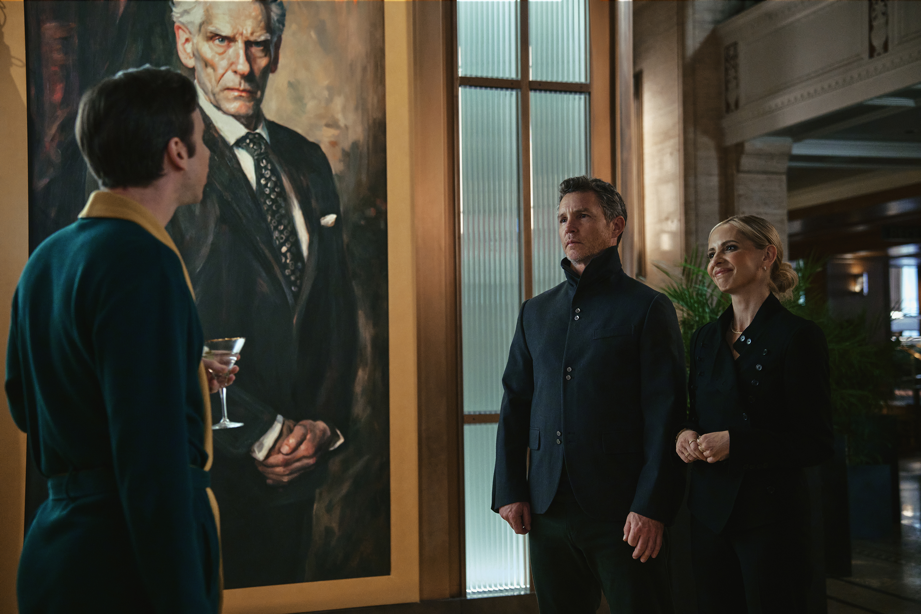 RON2 04907 v2