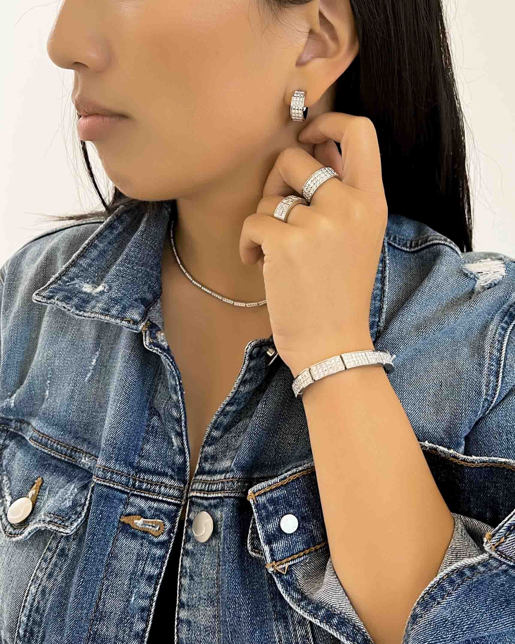 HD Platinum and Diamond Jewelry EDFKK05158 - NDOTK04159 - RADPL08841 - RADPL05112 - BDOTK02829