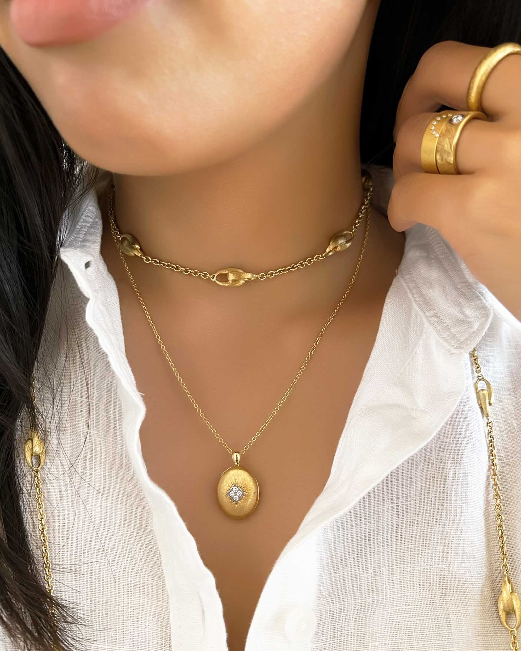 Yellow Gold Rings and Necklaces RWEDD04211 - RADMM00620 - RWEDY00778 - NECKG03472 - LOCKS00232 XX