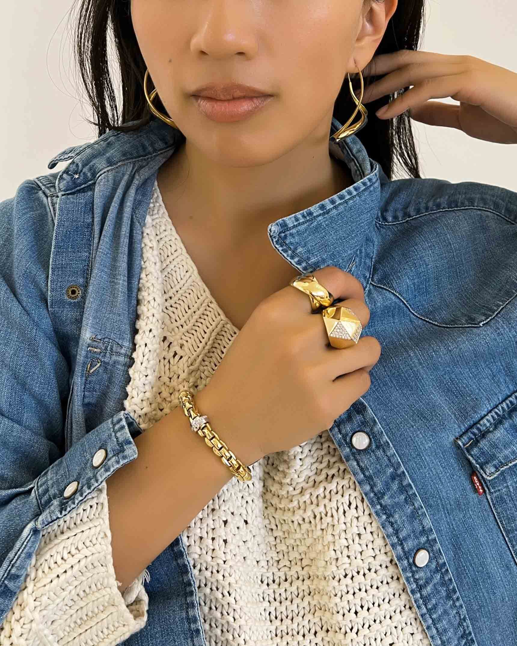 Yellow Gold Earrings_Rings and Bracelet EYG02972 - RFYG00570 - RFDG03338 - BGD00068