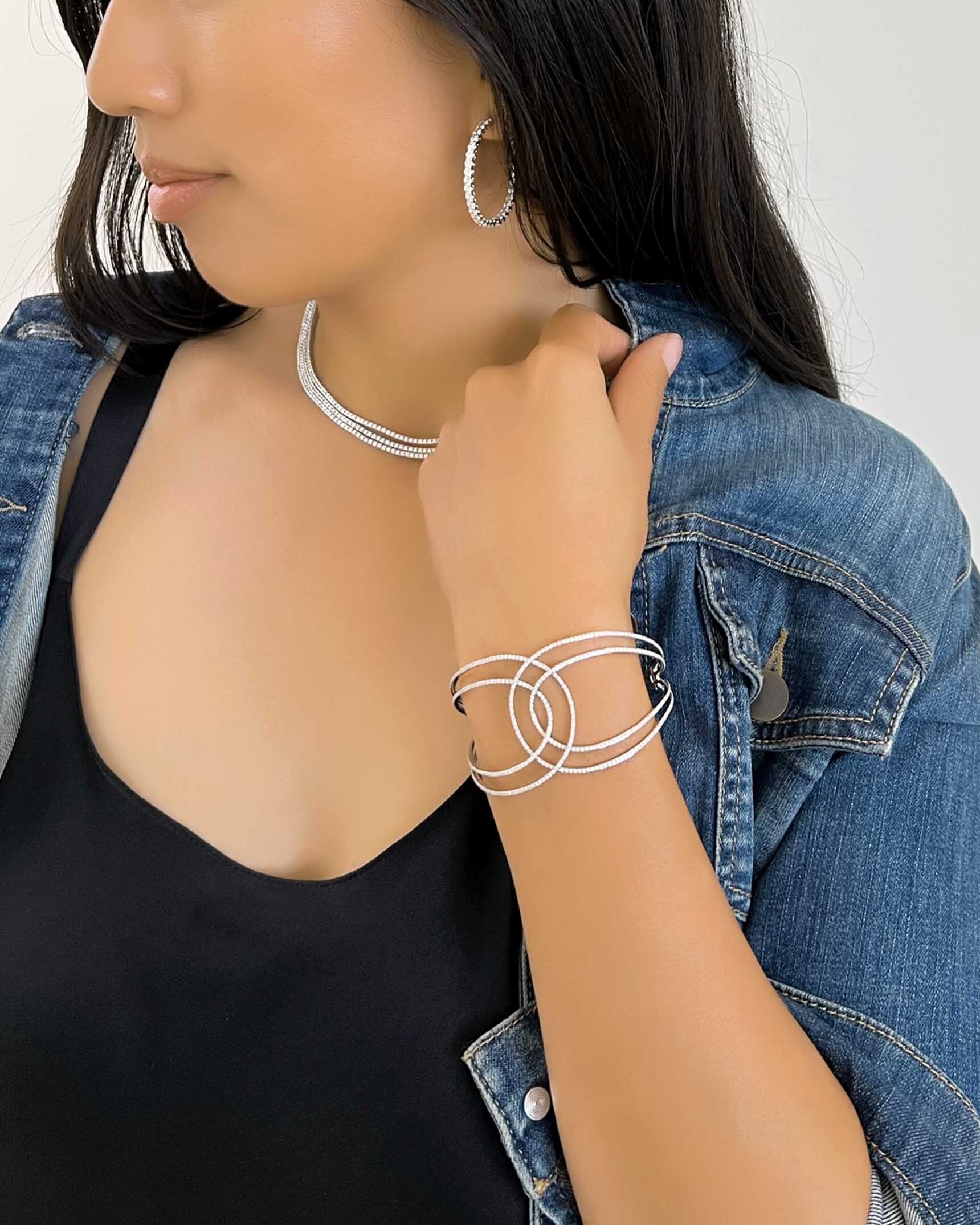 Diamond Earrings_Necklace and Bracelet EDFKK03971 - NDOTK03347 - BDUTK01321