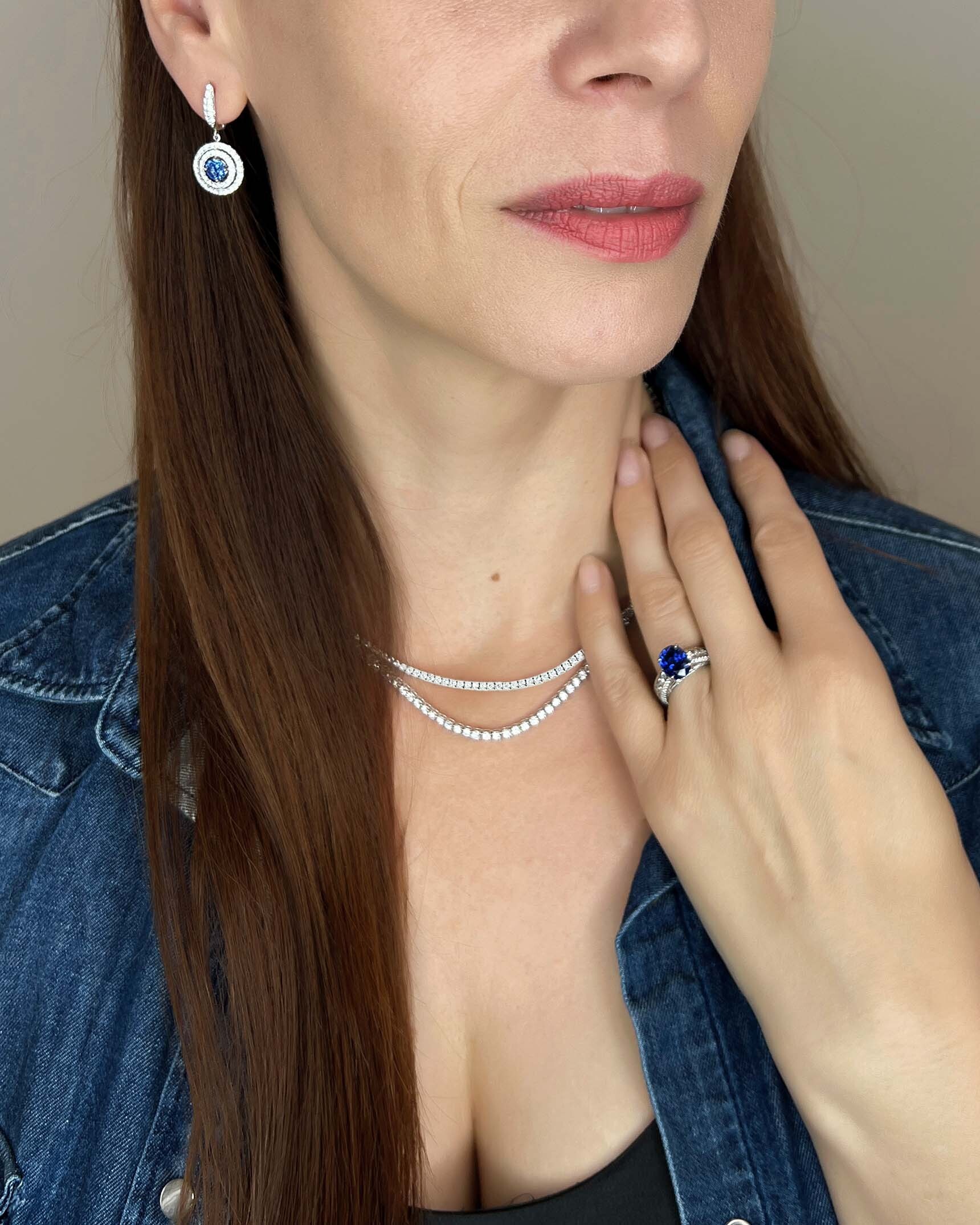 IMG_5842 ECDKK03383 - NDOTK05309 - NDOTK05318 - RMD7U00802 (Straightened Diamond Necklace)