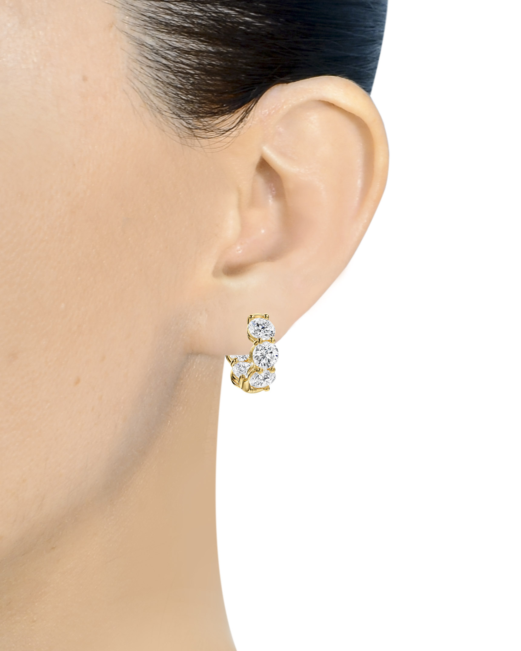 EDFKK06237 on ear