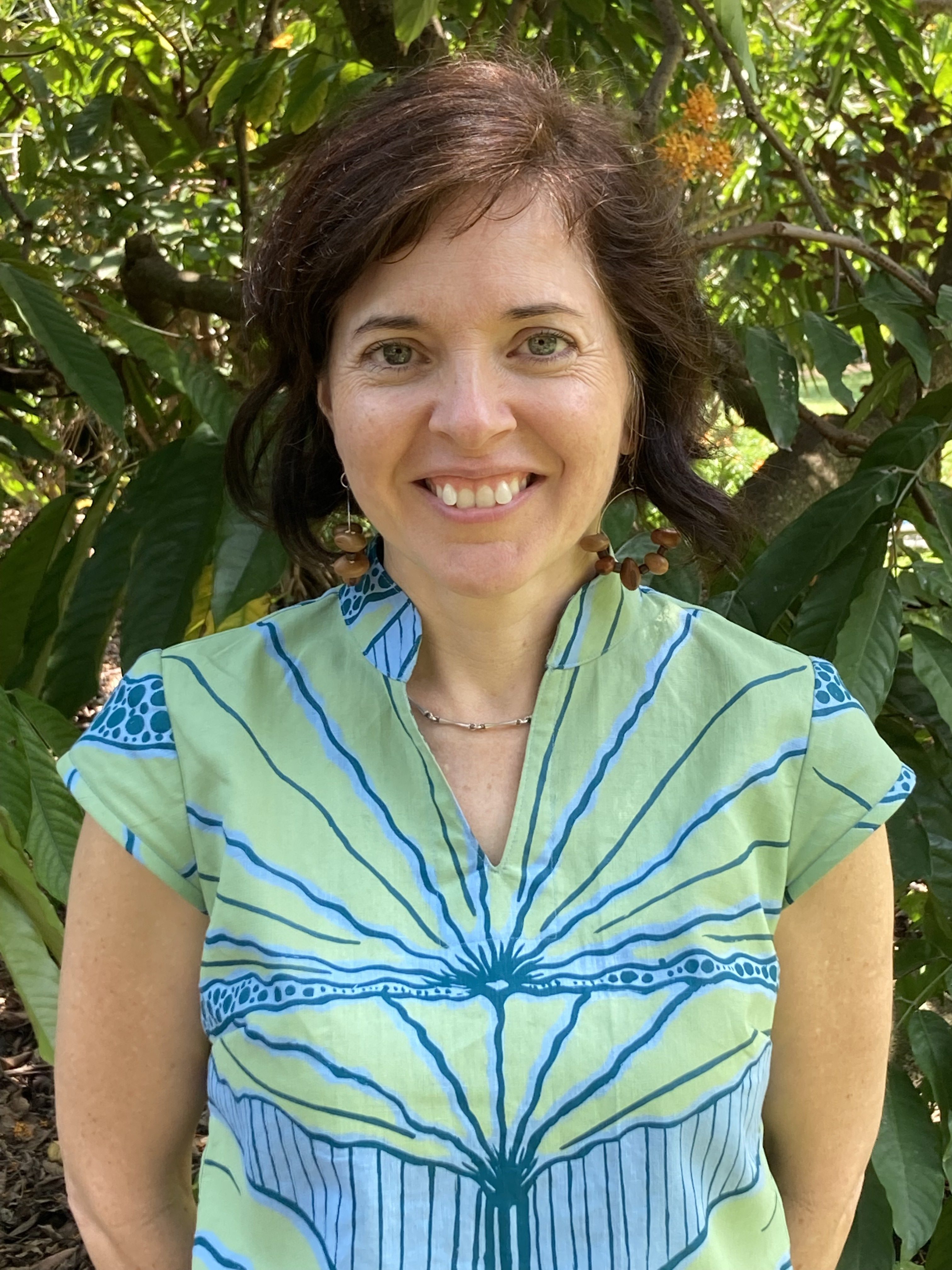 Anna Ralph