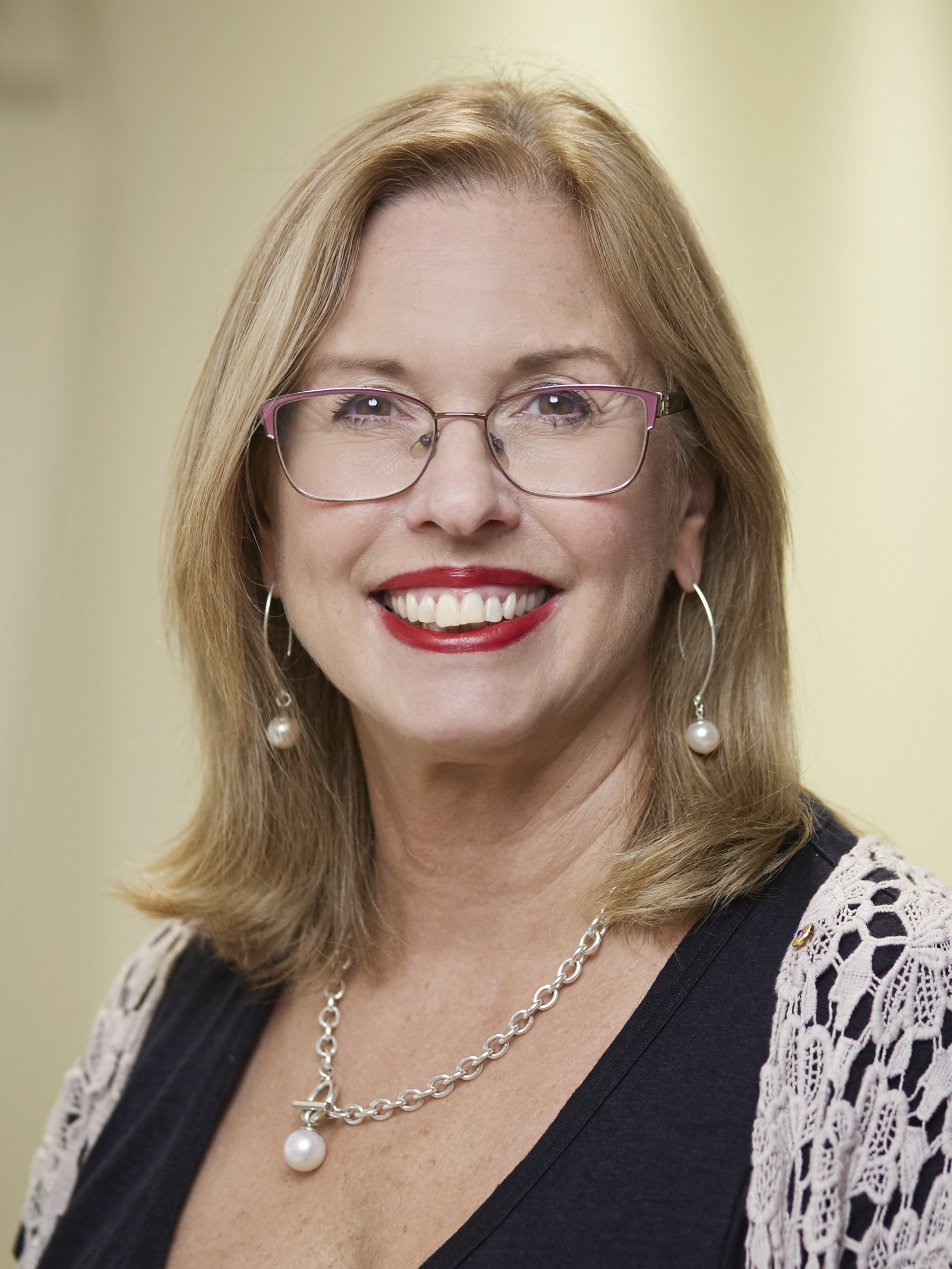 Christobel Saunders