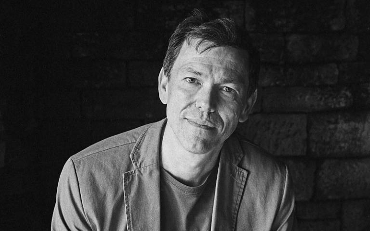 Hugh201200 0