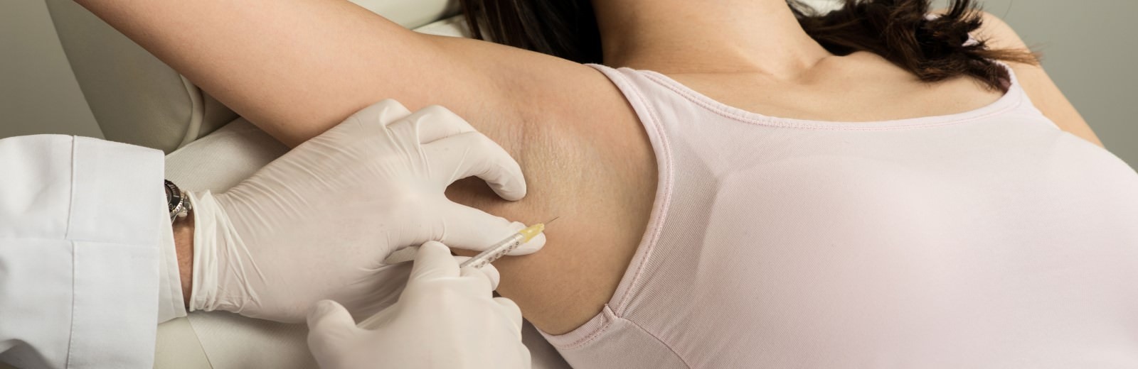 Botox gegen Schwitzen bei Dermacare