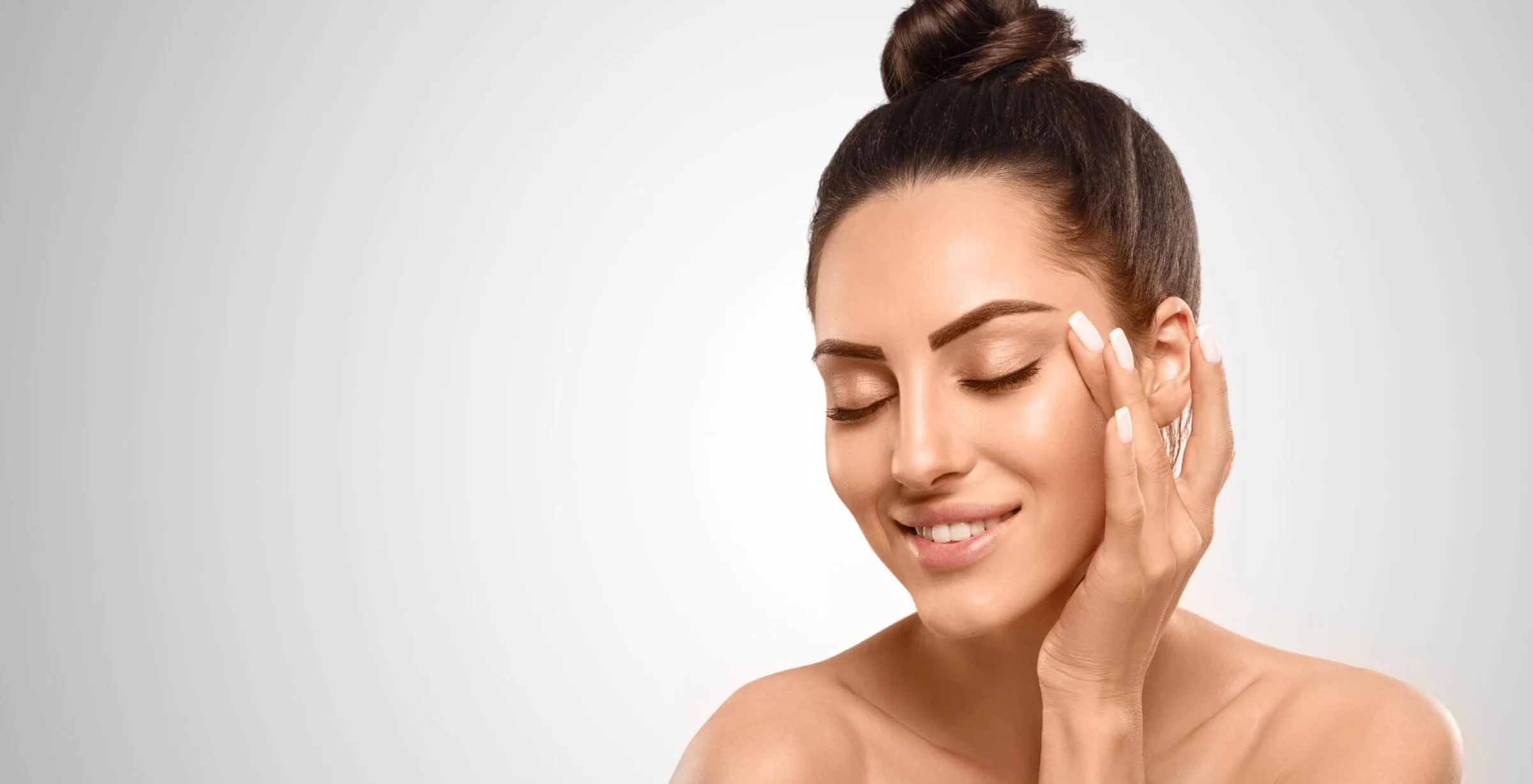 Was tun bei Augenfalten - Botox, Peelings oder Cremes?