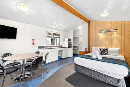 Standard 1 Bedroom Cabin