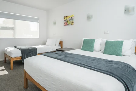 Standard Poolside 1 Bedroom Unit