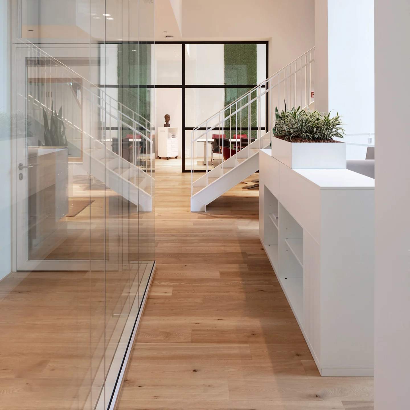 Innenraum Büro Sülzer Flur im Büro