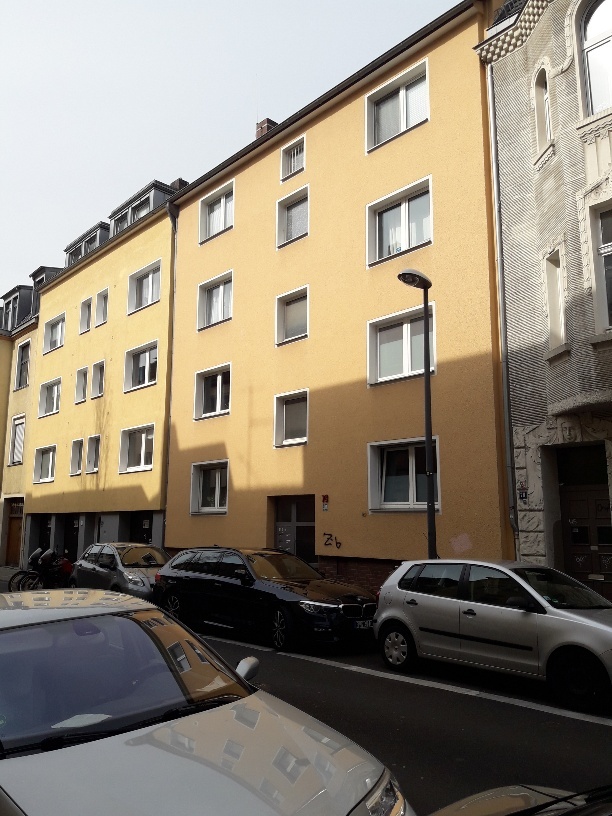 Leostraße 78 Front