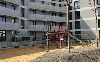 Innenhof Raderhtalgürtel 1 Innenhof Raderhtalgürtel 1