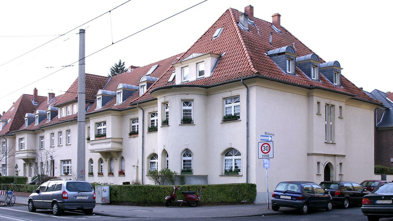 Hbach1 01