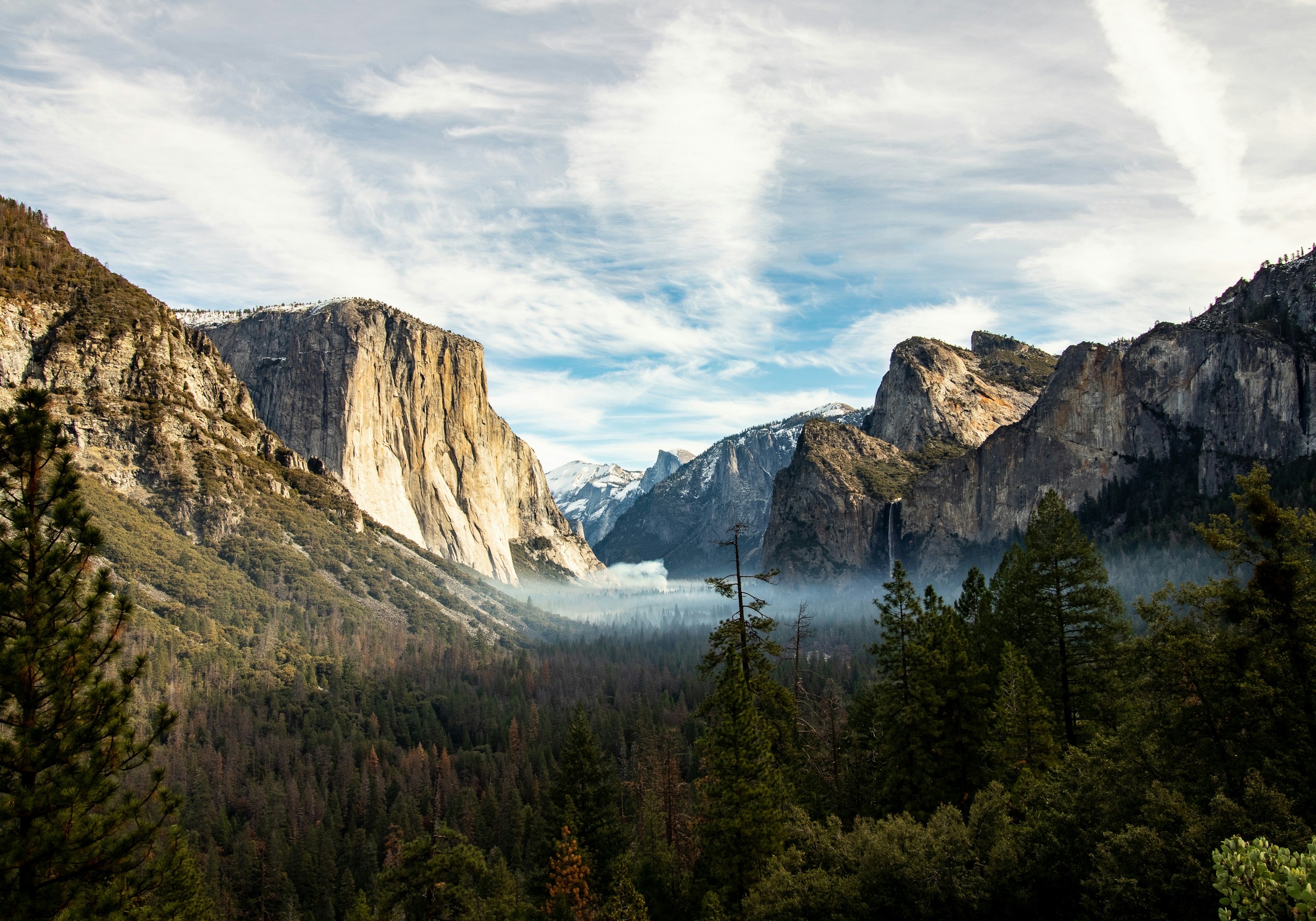 Yosemite national park tunnel view