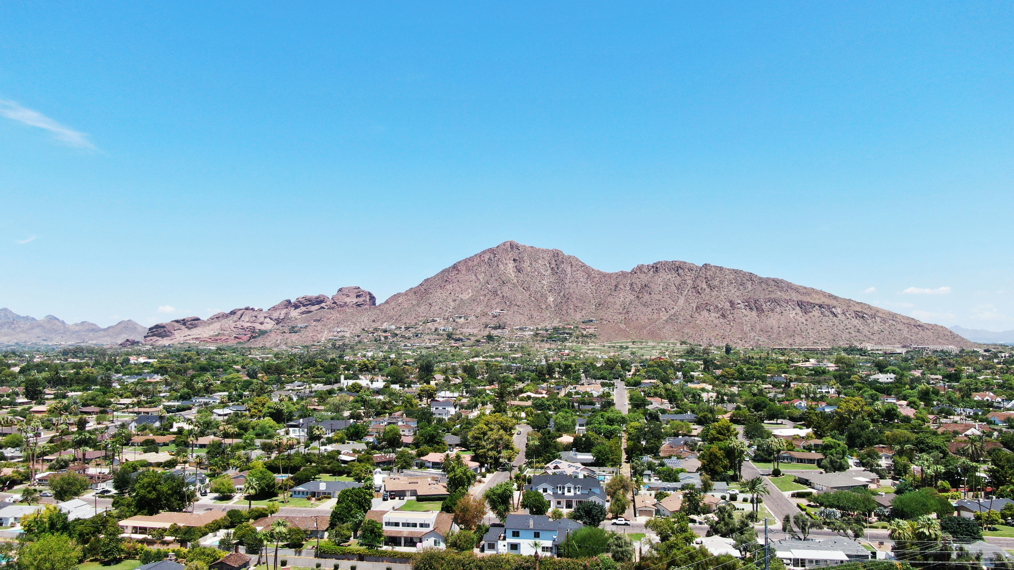 Phoenix camelback mountain1