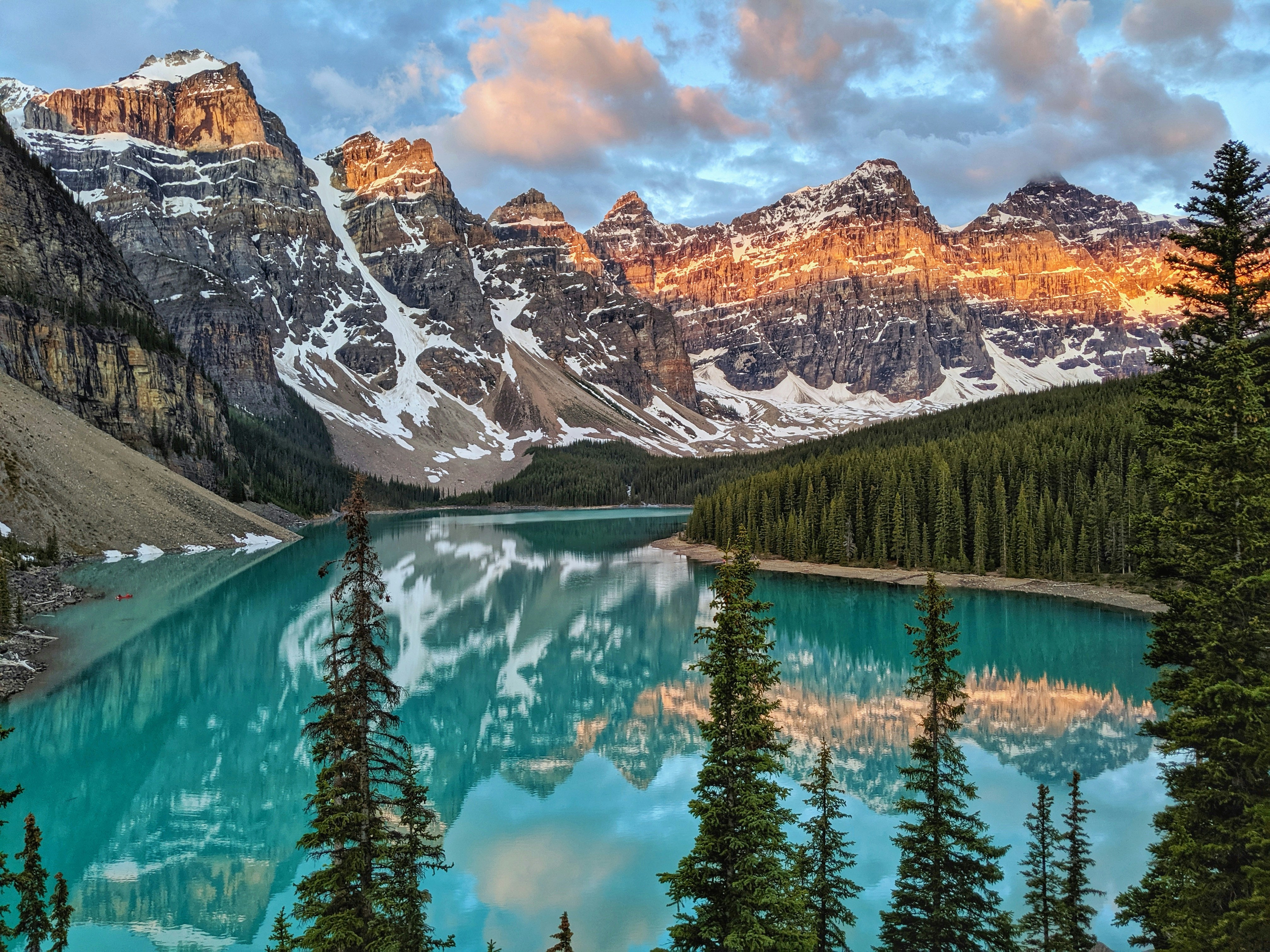 Banff national park moraine lake