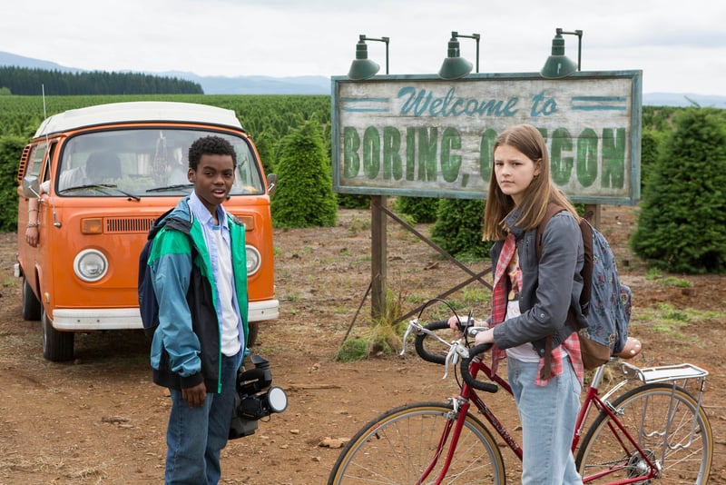Everything sucks cred scott natrick green netflix