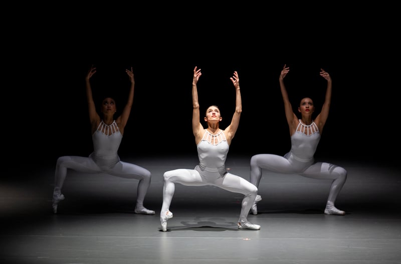 Dancing On The Front Porch Gala21 AS 023