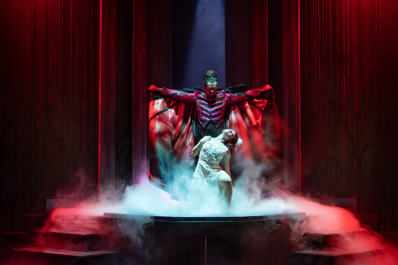 Nathan M Ramsey and Elaine Elizabeth Clifford in DRACULA Photo by Don Ipock