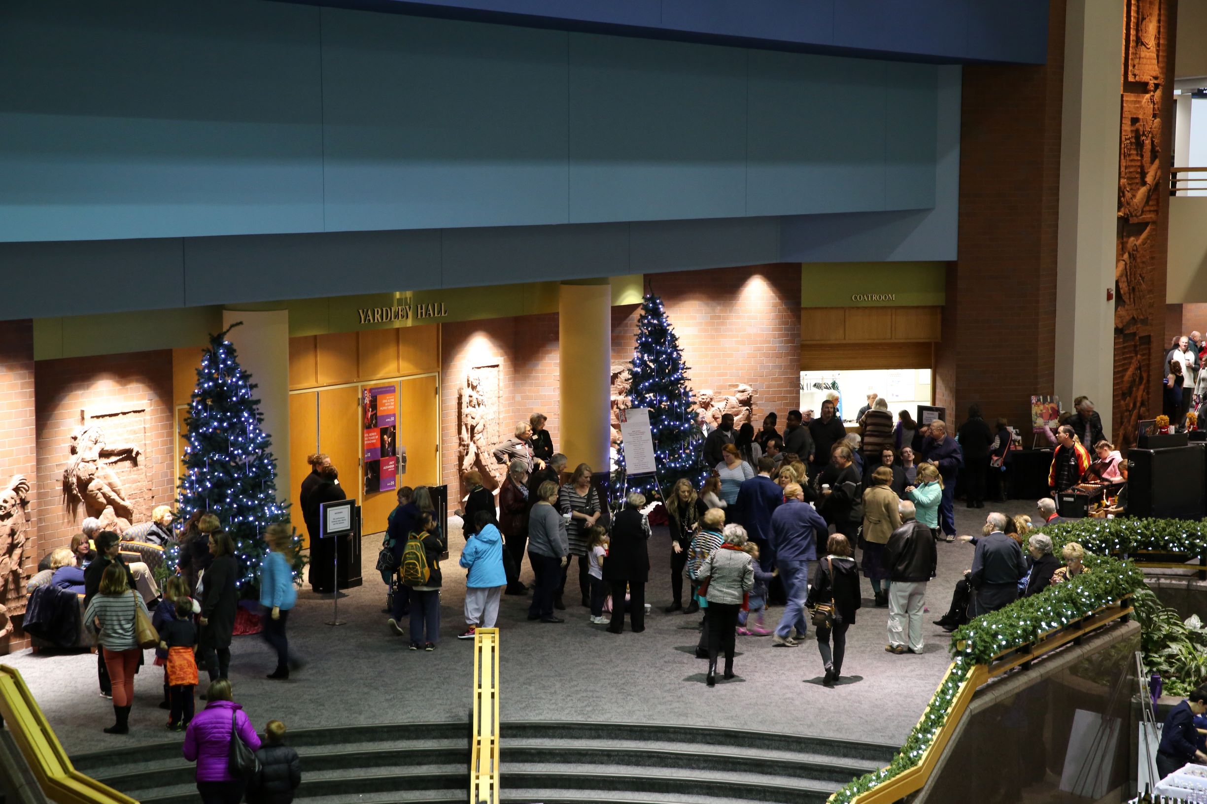 MTC PREFERRED 120116 Lobby 03