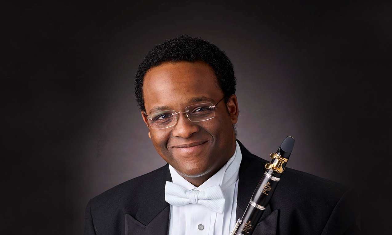 A 24 25 ccms afendi yusuf Afendi Yusuf clarinet Headshot