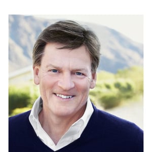 Michael lewis 1 720x720