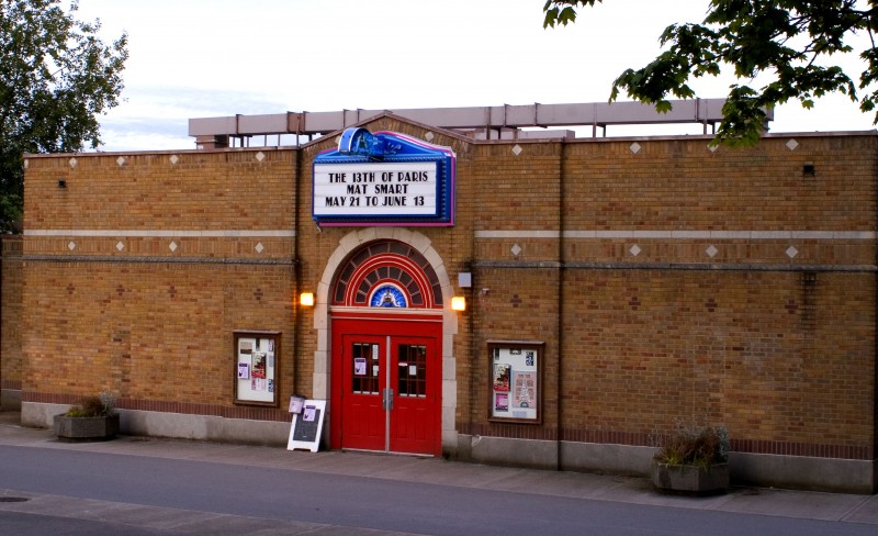 Bathhouse Photo   Jeff Verhoef